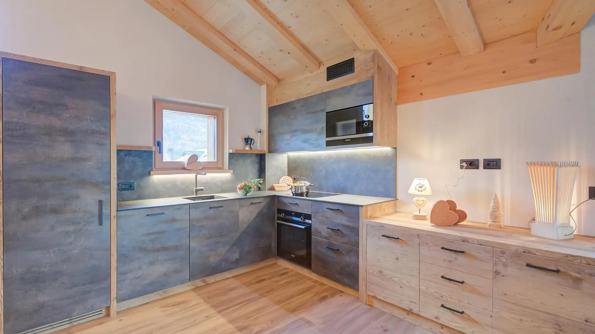 Cuore Alpino Livigno 0*,